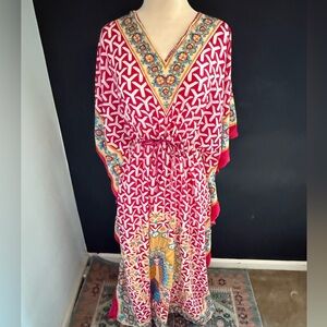 American Leisure Pink and White Patterned Kaftan Dress Free Size Peacock design.